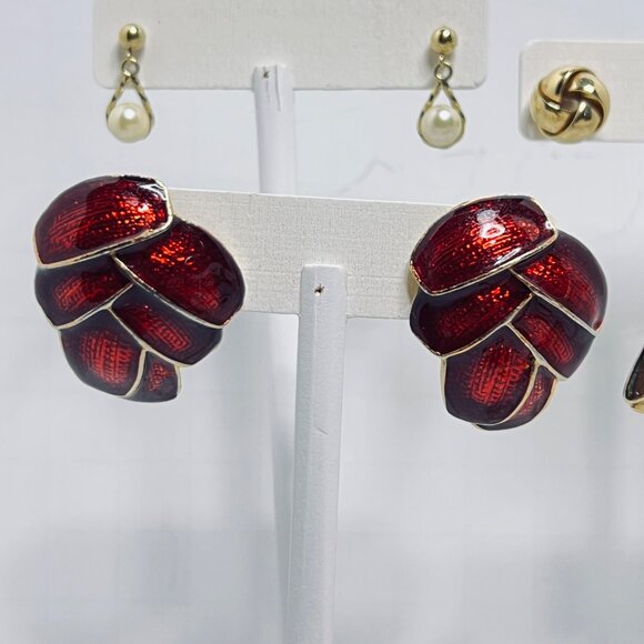 Lot Of 6 Gold Tone Pierced Earrings In Mixed Styles (5860) - Picture 4 of 9